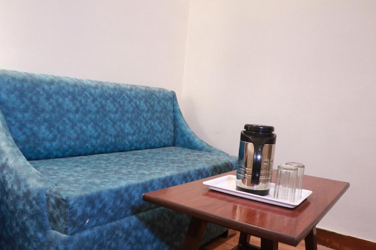Amrit Hotel 뉴델리 외부 사진